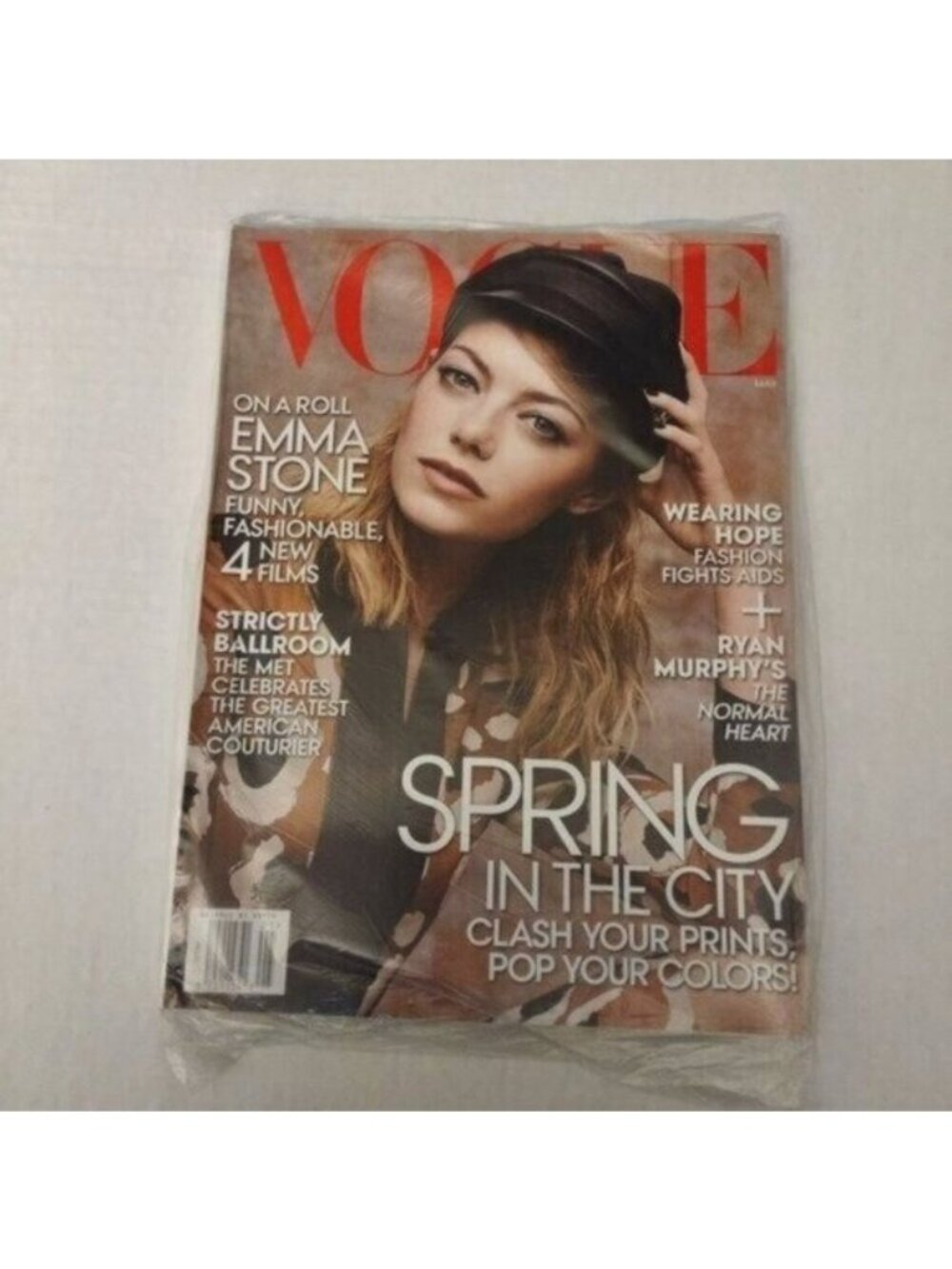 VOGUE MAGAZINE-MAY 2014-"EMMA STONE"-VINTAGE-NEW-STILL IN PLASTIC WRAP